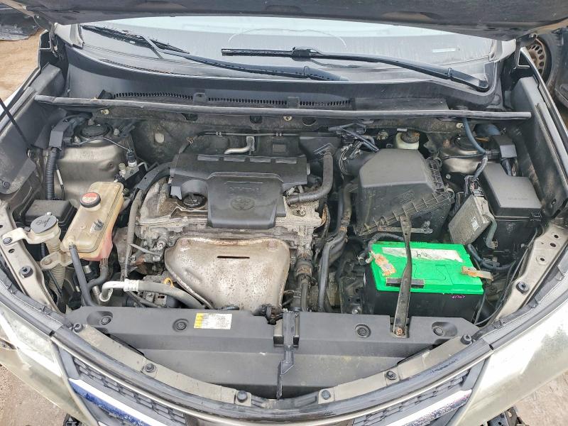 Photo 11 from auction – 2015 TOYOTA RAV4 LE with VIN JTMBFREV0FD168819