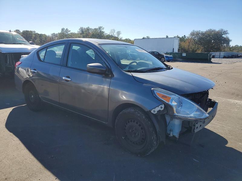 Photo 4 from auction – 2019 NISSAN VERSA S with VIN 3N1CN7AP8KL858974
