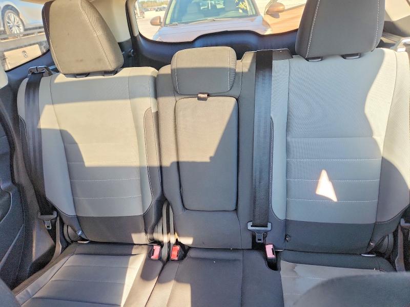Photo 10 from auction – 2016 FORD ESCAPE with VIN 1FMCU0G95GUA31880