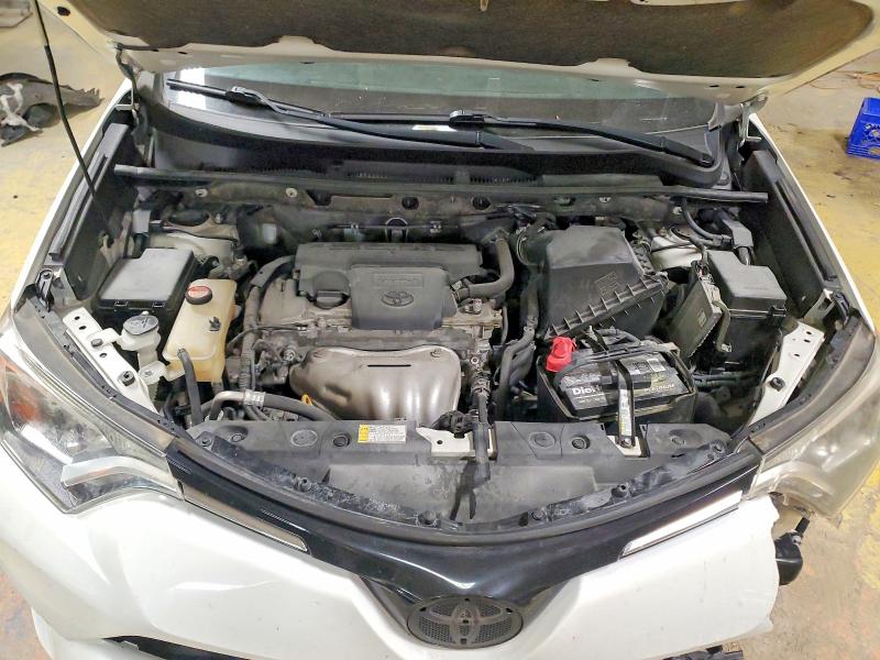 Photo 12 from auction – 2016 TOYOTA RAV4 LE with VIN JTMBFREV2GJ078722