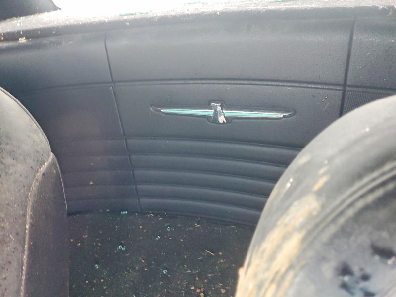 Photo 10 from auction – 2003 FORD THUNDERBIR with VIN 1FAHP60A03Y101836