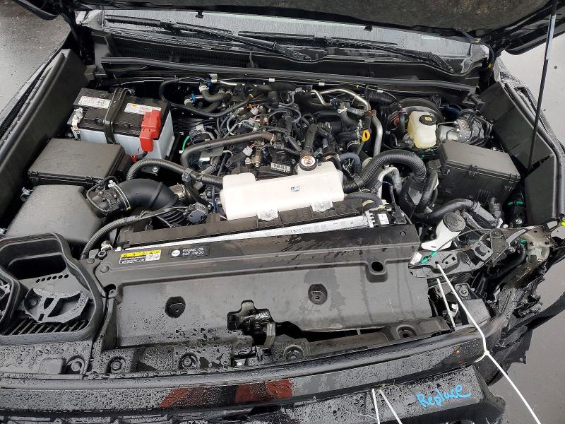Photo 12 from auction – 2025 TOYOTA 4RUNNER SR with VIN JTEVA5BR1S5043047