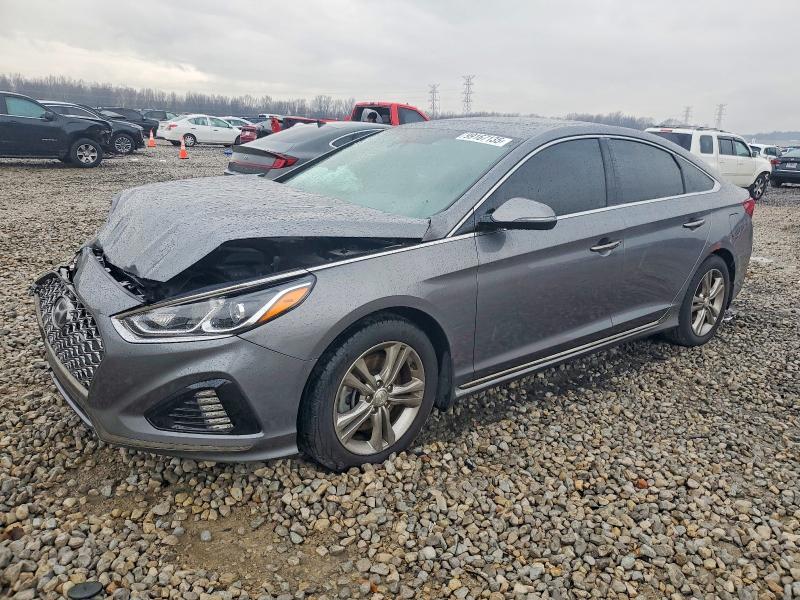 HYUNDAI SONATA LIM 2019 with VIN 5NPE34AF8KH813129 - Photo from auction