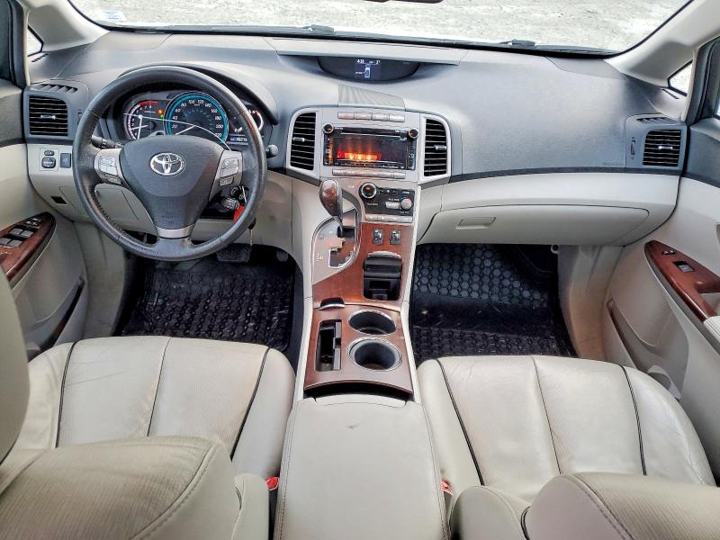 Photo 8 from auction – 2010 TOYOTA VENZA with VIN 4T3BA3BB9AU013266