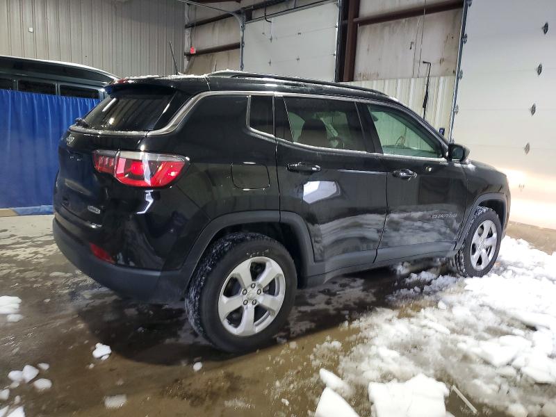 Photo 3 from auction – 2020 JEEP COMPASS with VIN 3C4NJDBB9LT240129