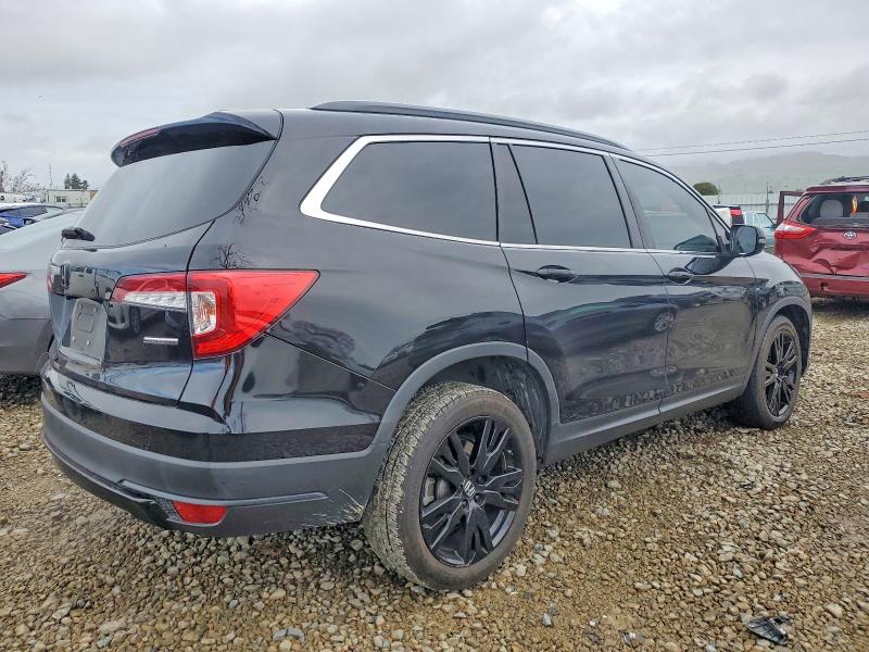 Photo 3 from auction – 2021 HONDA PILOT SE with VIN 5FNYF5H22MB032590