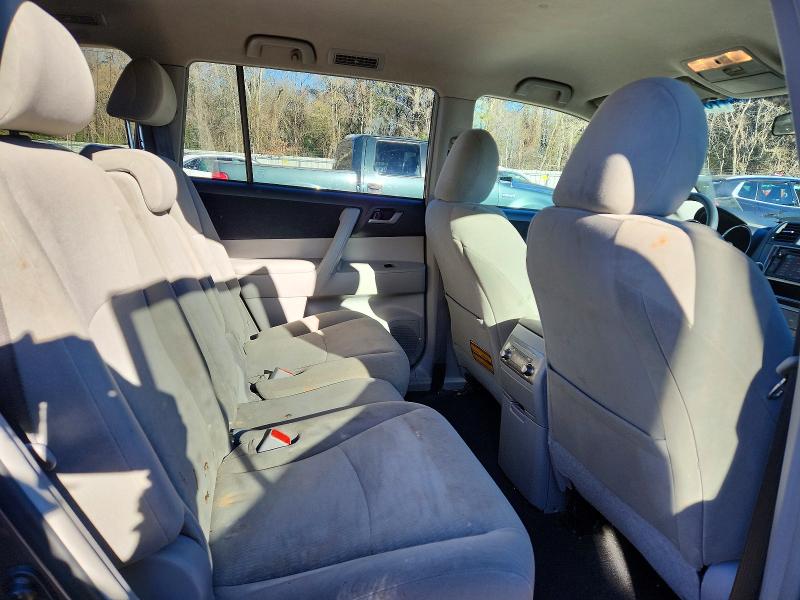 Photo 11 from auction – 2013 TOYOTA HIGHLANDER with VIN 5TDZK3EH8DS117538