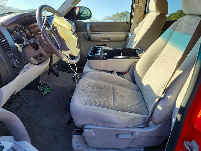 Photo 7 from auction – 2007 GMC NEW SIERRA with VIN 2GTEK13M471554659