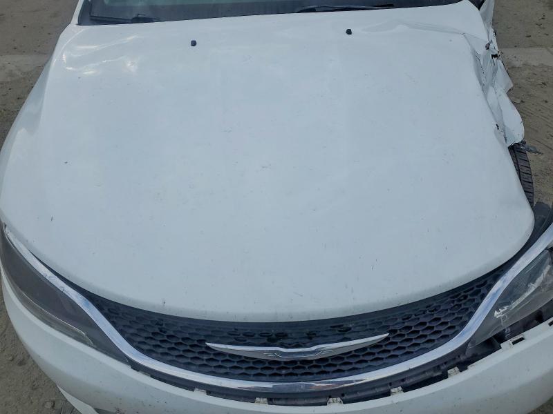 Photo 11 from auction – 2016 CHRYSLER 200 LIMITE with VIN 1C3CCCAB6GN103527