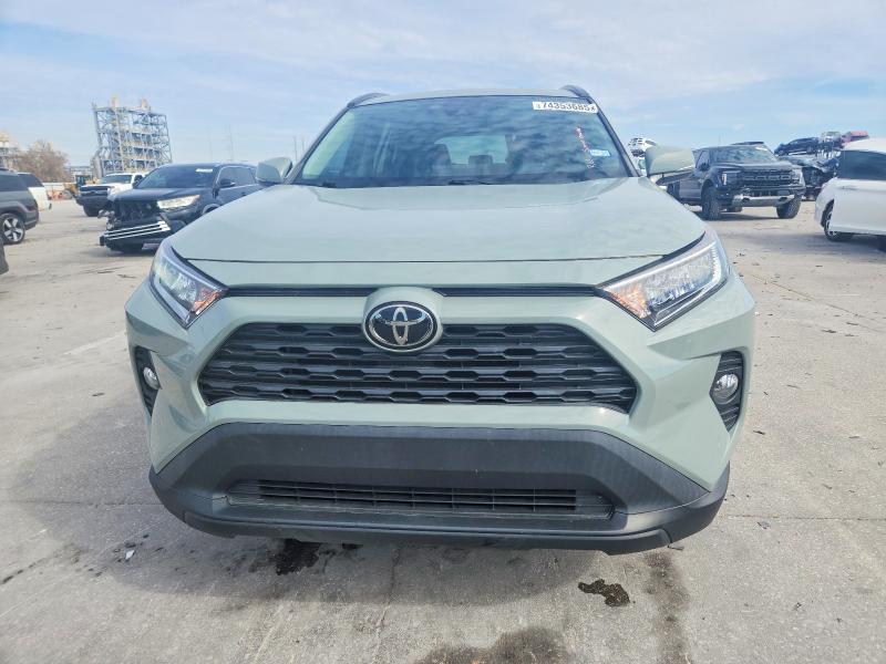 Photo 5 from auction – 2021 TOYOTA RAV4 with VIN 2T3C1RFV6MW137365