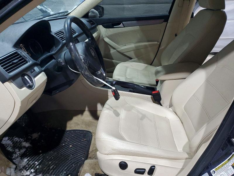 Photo 7 from auction – 2015 VOLKSWAGEN PASSAT SE with VIN 1VWBV7A39FC047107