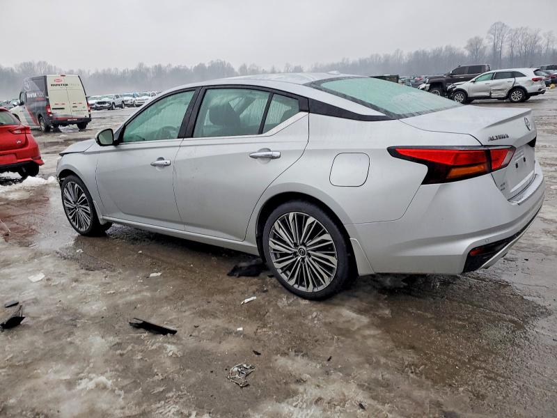 Photo 2 from auction – 2023 NISSAN ALTIMA with VIN 1N4BL4EW2PN418714