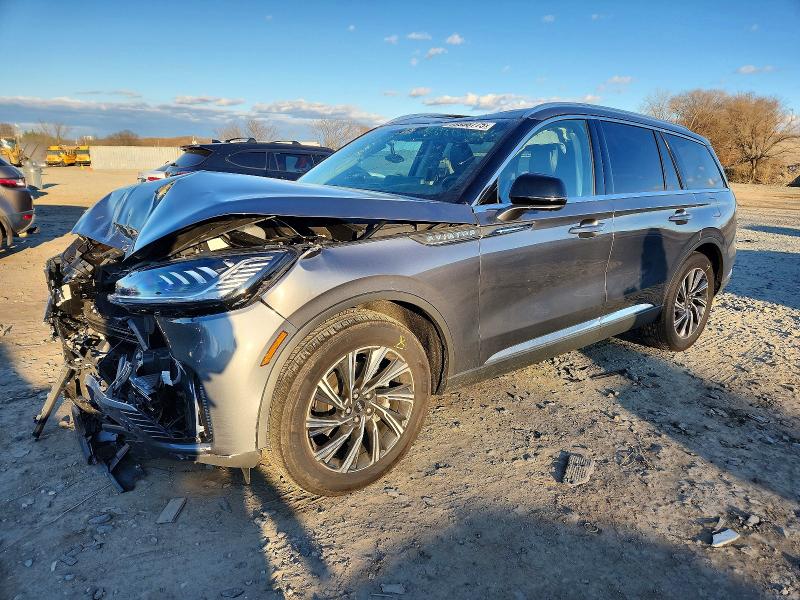 LINCOLN AVIATOR 2025 with VIN 5LM5J6XC1SGL07301 - Photo from auction