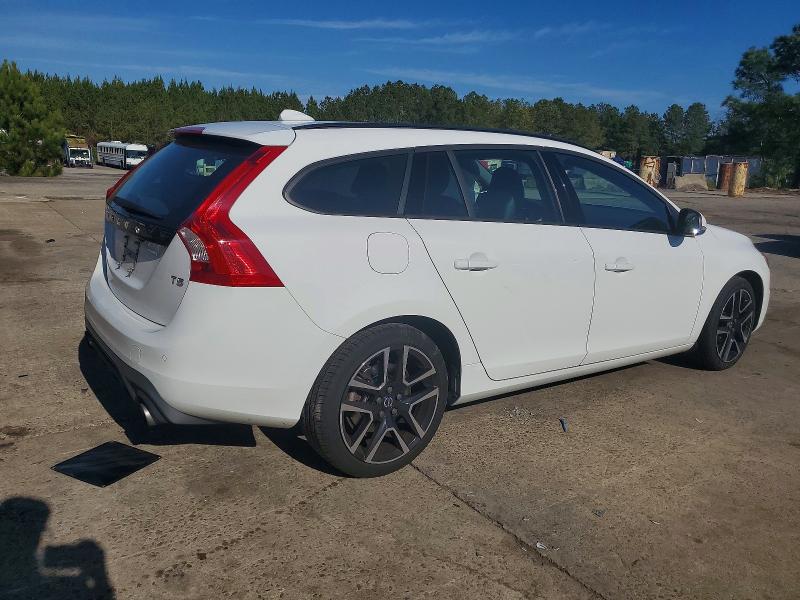 Photo 3 from auction – 2018 VOLVO V60 T5 DYN with VIN YV140MEL8J2405051