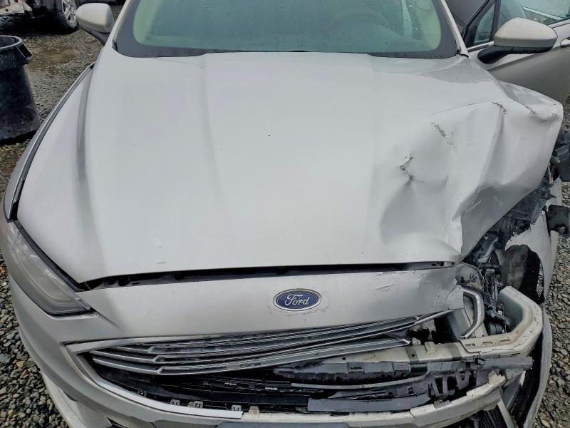 Photo 11 from auction – 2017 FORD FUSION SE with VIN 3FA6P0H78HR416693