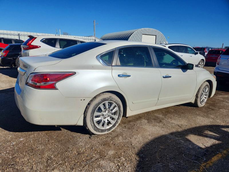 Photo 3 from auction – 2015 NISSAN ALTIMA 2.5 with VIN 1N4AL3AP8FC116410