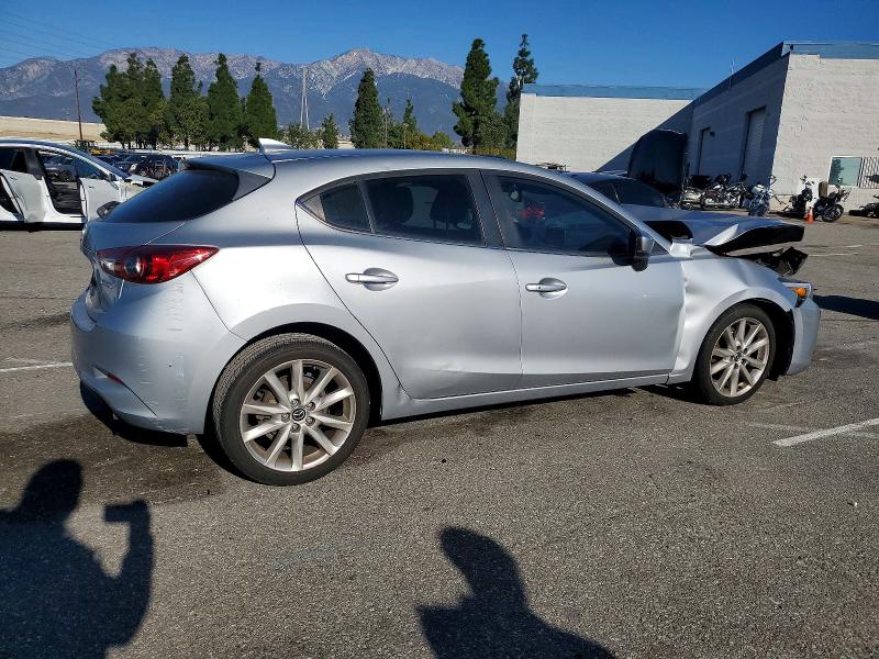 Photo 3 from auction – 2017 MAZDA 3 GRAND TO with VIN JM1BN1M39H1127596