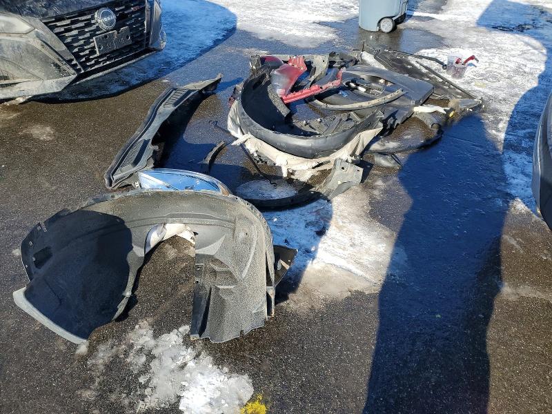 Photo 12 from auction – 2019 FORD ESCAPE with VIN 1FMCU9GD4KUB17859