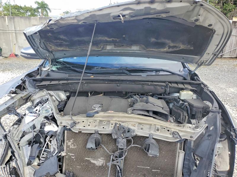 Photo 12 from auction – 2018 TOYOTA HIGHLANDER with VIN 5TDZZRFHXJS284122