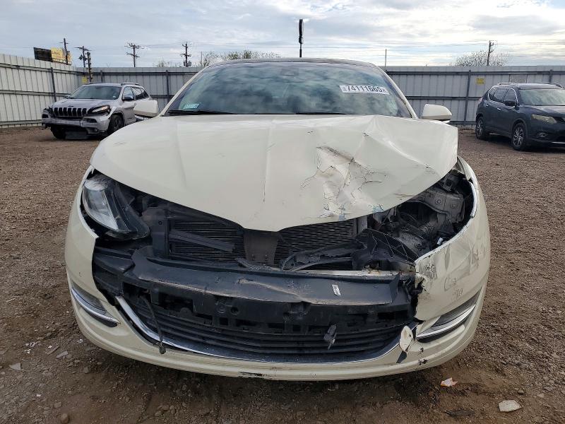 Photo 5 from auction – 2016 LINCOLN MKZ with VIN 3LN6L2PU1GR627222