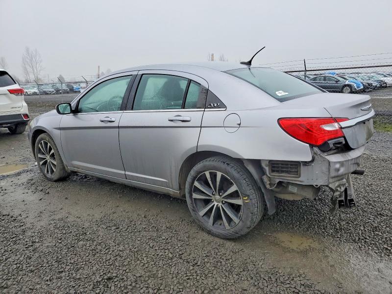 Photo 2 from auction – 2013 CHRYSLER 200 TOURIN with VIN 1C3CCBBB3DN569999
