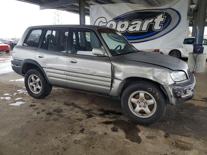 Photo 4 from auction – 2000 TOYOTA RAV4 with VIN JT3HP10V2Y7156841