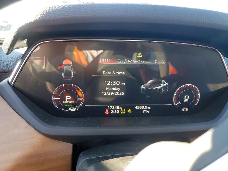 Photo 9 from auction – 2022 AUDI E-TRON GT with VIN WAUFJBFW6N7006959