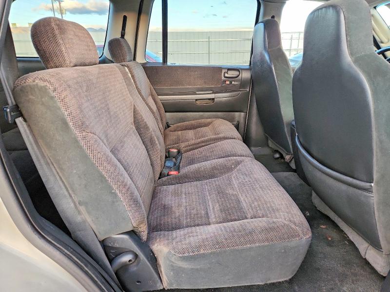Photo 11 from auction – 2002 DODGE DURANGO SL with VIN 1B4HS48N52F114531