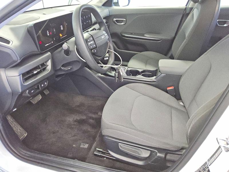 Photo 7 from auction – 2025 KIA K4 LX with VIN 3KPFT4DE6SE098220