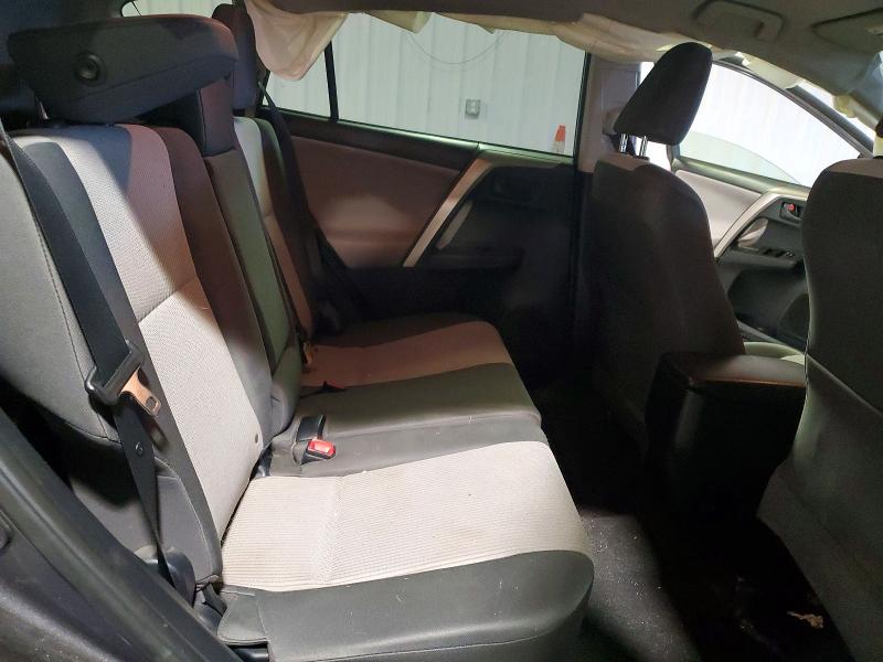 Photo 11 from auction – 2015 TOYOTA RAV4 with VIN JTMZFREV1FJ049774