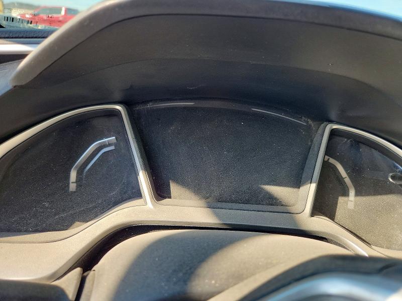 Photo 9 from auction – 2017 HONDA CIVIC TOUR with VIN 2HGFC3B98HH357367