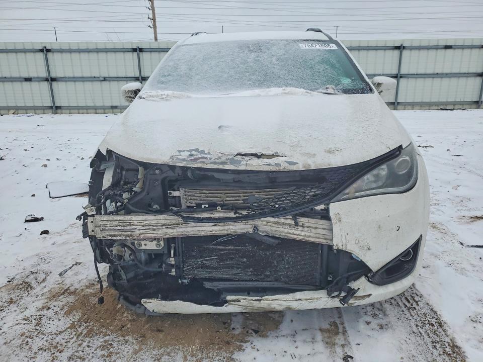 Photo 5 from auction – 2020 CHRYSLER PACIFICA T with VIN 2C4RC3BG5LR290028