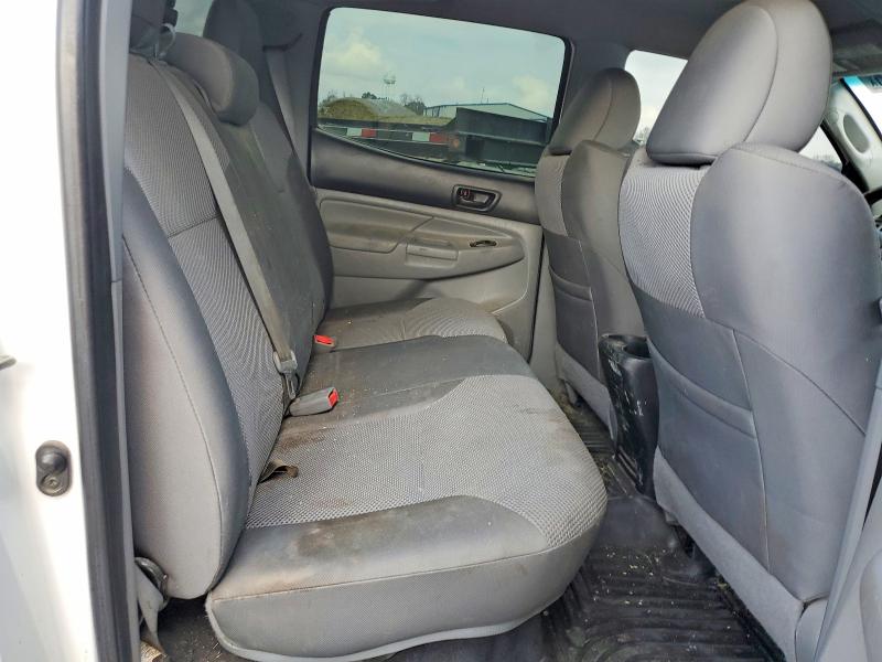 Photo 10 from auction – 2015 TOYOTA TACOMA with VIN 5TFLU4EN9FX148161