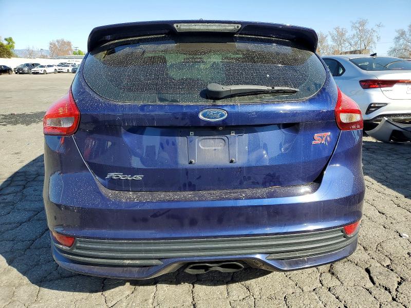 Photo 6 from auction – 2016 FORD FOCUS ST with VIN 1FADP3L94GL233239