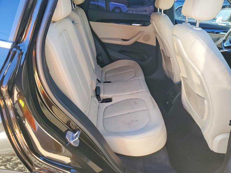 Photo 11 from auction – 2017 BMW X1 with VIN WBXHU7C33H5H33993