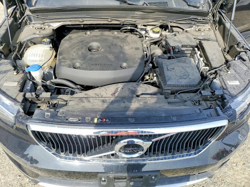 Photo 12 from auction – 2020 VOLVO XC40 T5 MO with VIN YV4162UK8L2267483