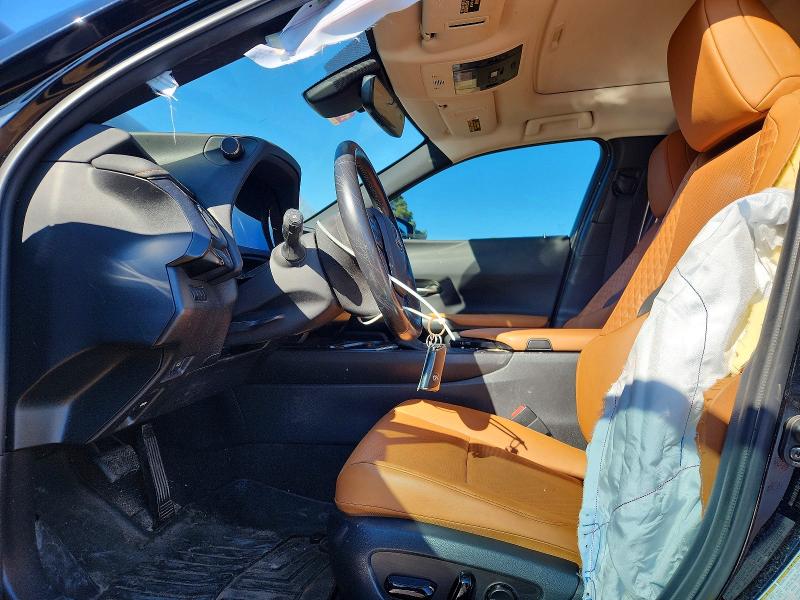 Photo 7 from auction – 2021 LEXUS UX with VIN JTHP3JBH8M2042844