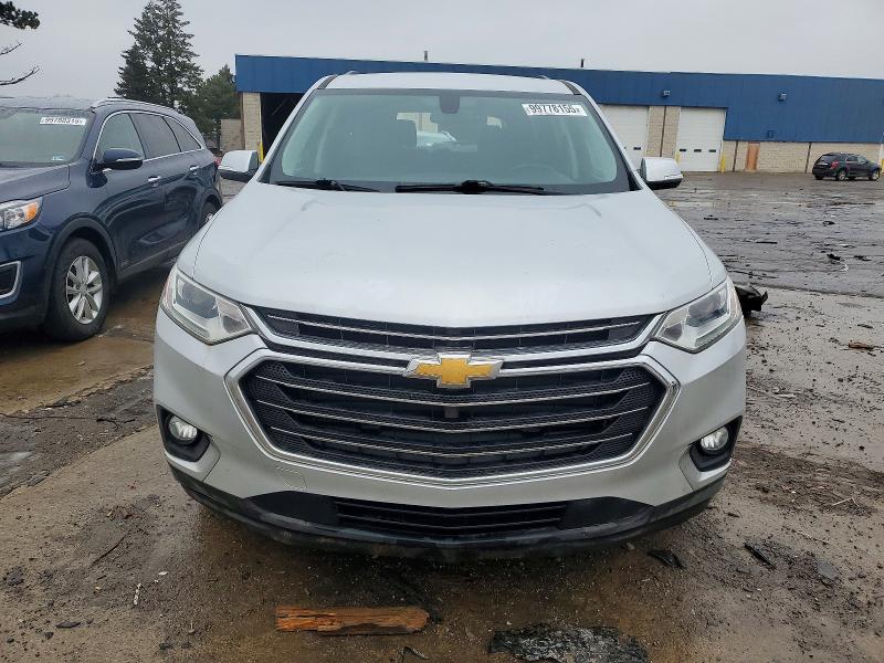 Photo 5 from auction – 2018 CHEVROLET TRAVERSE with VIN 1GNERGKW1JJ249366