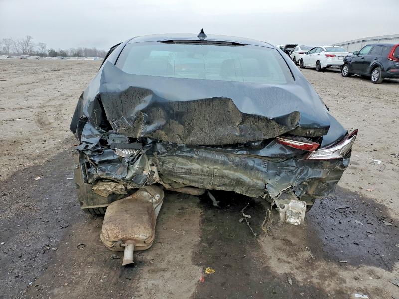 Photo 6 from auction – 2020 CHEVROLET MALIBU LT with VIN 1G1ZD5ST2LF155806