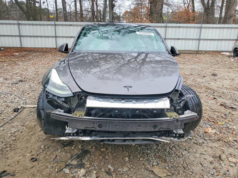 Photo 5 from auction – 2021 TESLA MODEL Y with VIN 5YJYGDEF7MF239779