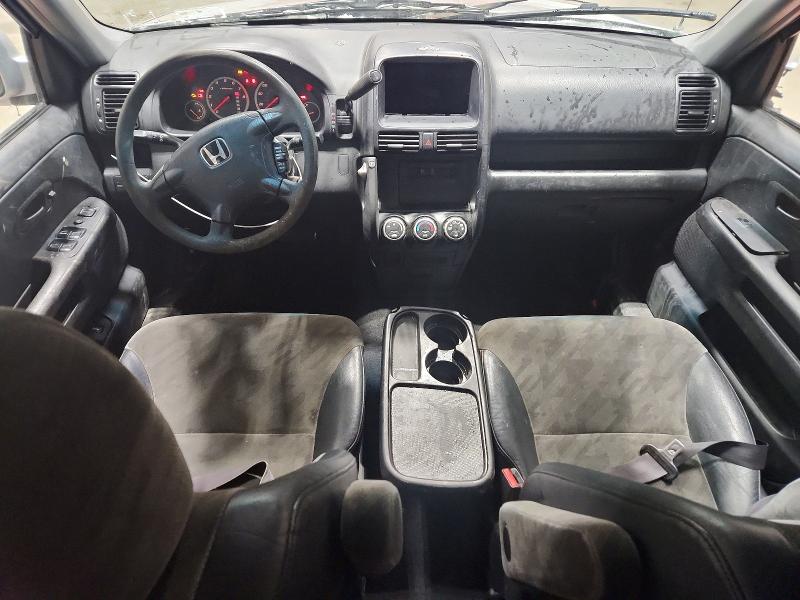 Photo 8 from auction – 2002 HONDA CR-V EX with VIN JHLRD78802C081407