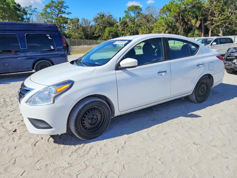 NISSAN VERSA S 2016 with VIN 3N1CN7AP8GL886362 - Photo from auction