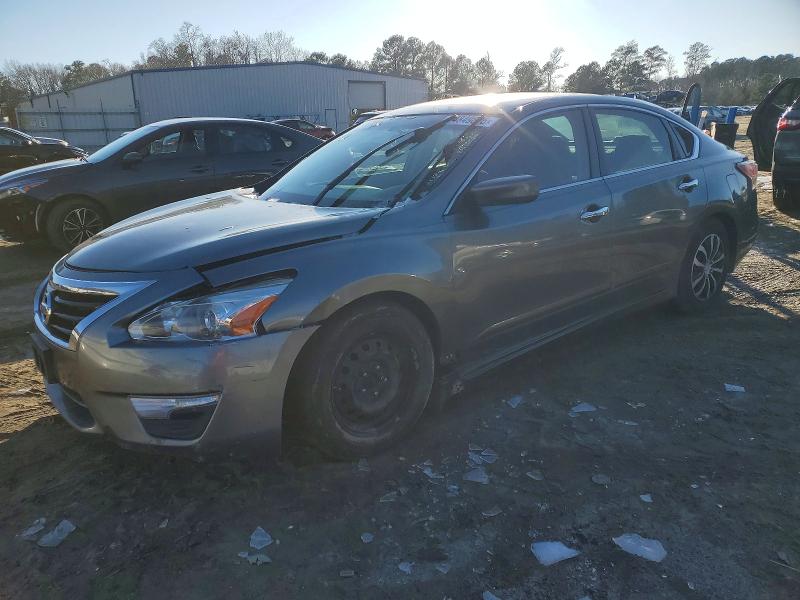 NISSAN ALTIMA 2.5 2015 with VIN 1N4AL3AP5FC571067 - Photo from auction