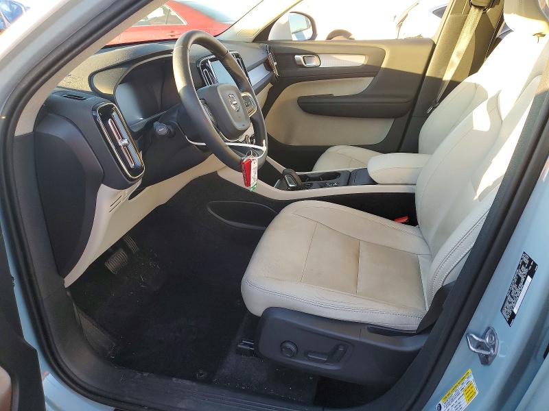 Photo 7 from auction – 2019 VOLVO XC40 T5 MO with VIN YV4162UK4K2108765