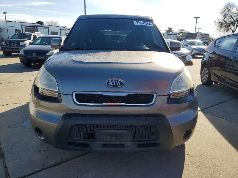 Photo 5 from auction – 2011 KIA SOUL + with VIN KNDJT2A27B7311295