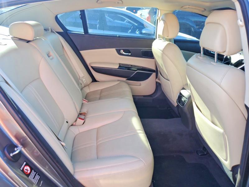 Photo 10 from auction – 2016 KIA K900 with VIN KNALU4D33G6032149