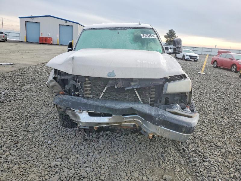 Photo 5 from auction – 2006 CHEVROLET SILVERADO with VIN 1GCHK23226F114271