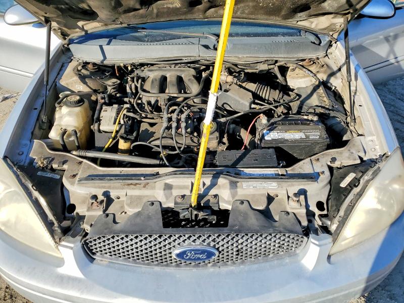 Photo 11 from auction – 2004 FORD TAURUS SE with VIN 1FAFP53U24A141515