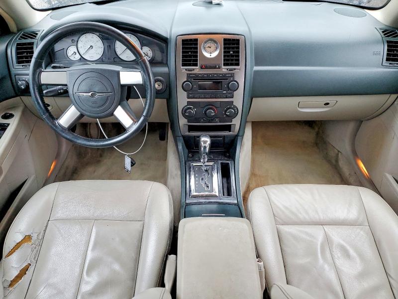Photo 8 from auction – 2005 CHRYSLER 300 TOURIN with VIN 2C3AA53G45H684596