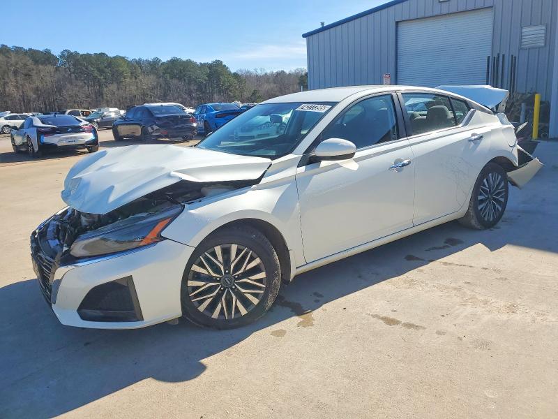 Photo 1 from auction – 2023 NISSAN ALTIMA with VIN 1N4BL4DV8PN313023